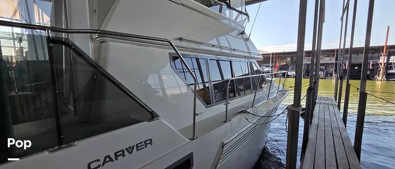 Slide: The Image of Carver Yachts 370 Aft Cabin 1996 - 16842570