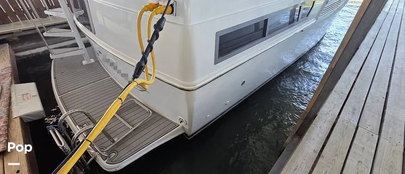 Slide: The Image of Carver Yachts 370 Aft Cabin 1996 - 16842581