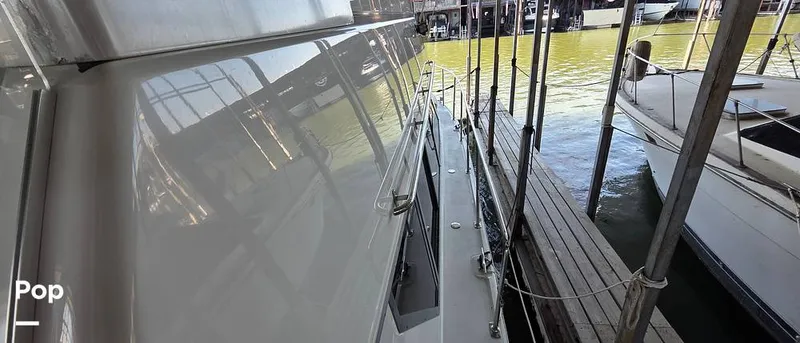 Slide: The Image of Carver Yachts 370 Aft Cabin 1996 - 16842708