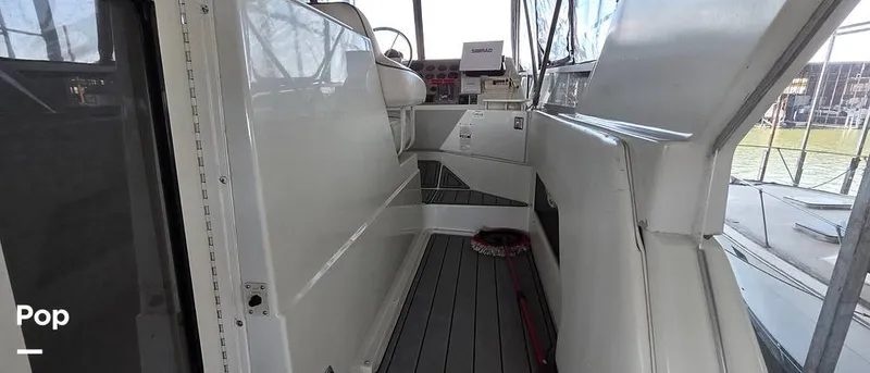 Slide: The Image of Carver Yachts 370 Aft Cabin 1996 - 16842658