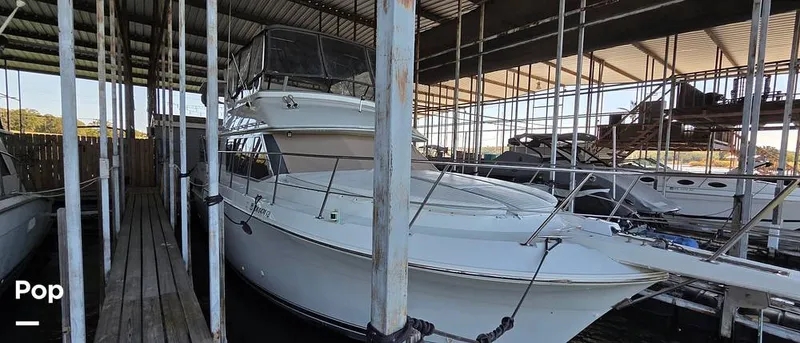 The Image of Carver Yachts 370 Aft Cabin 1996 - 16842573