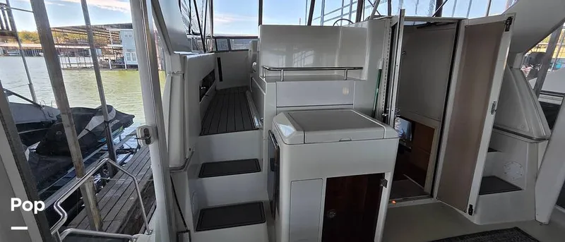 Slide: The Image of Carver Yachts 370 Aft Cabin 1996 - 16842706