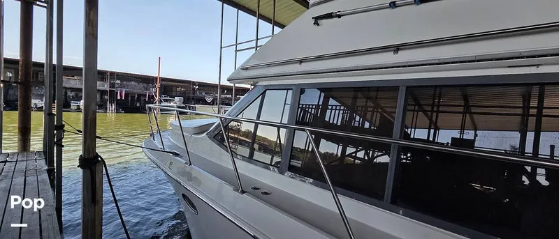 Slide: The Image of Carver Yachts 370 Aft Cabin 1996 - 16842521