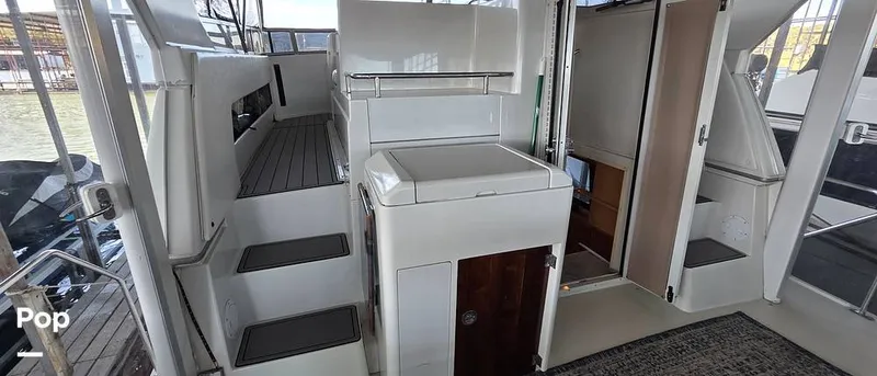 Slide: The Image of Carver Yachts 370 Aft Cabin 1996 - 16842590