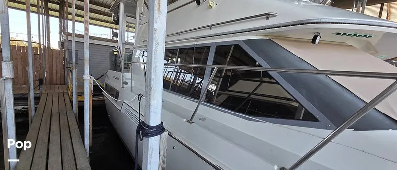 Slide: The Image of Carver Yachts 370 Aft Cabin 1996 - 16842579