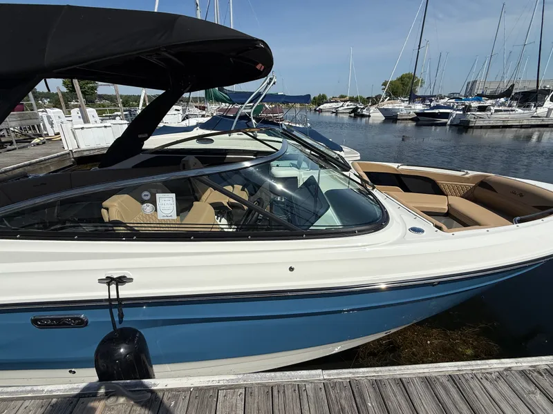 Slide: The Image of Sea Ray SLX 280 2026 - 7