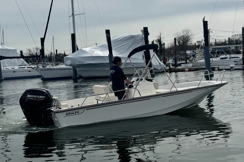 Slide: The Image of Boston Whaler 170 Montauk 2026 - 23