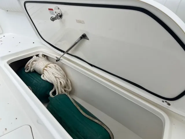 Slide: The Image of Mako 284 CC 2017 - 14