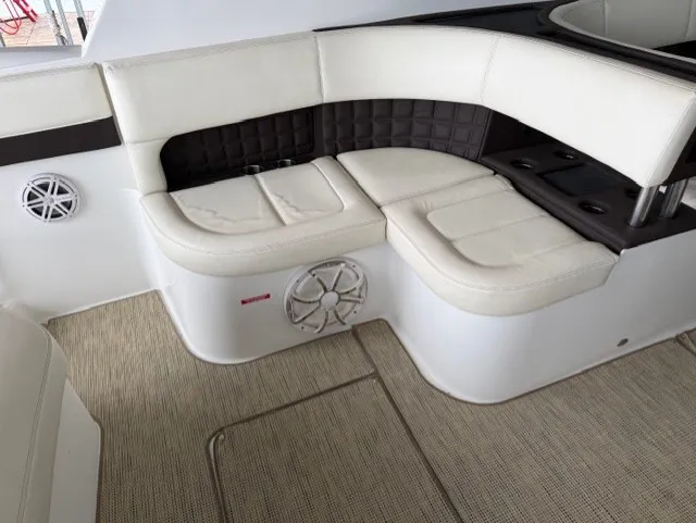 Slide: The Image of Cobalt A40 2016 - 10