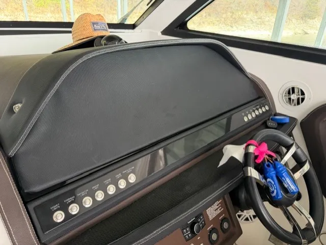 Slide: The Image of Cobalt A40 2016 - 18