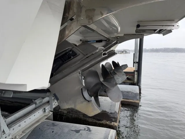 Slide: The Image of Cobalt A40 2016 - 4