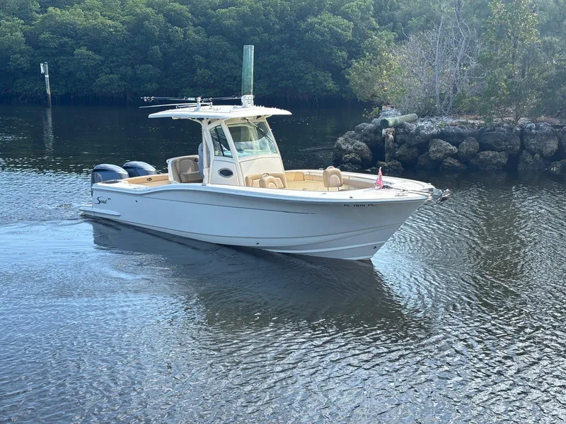 The Image of Scout 282 XSF 2013 - 0