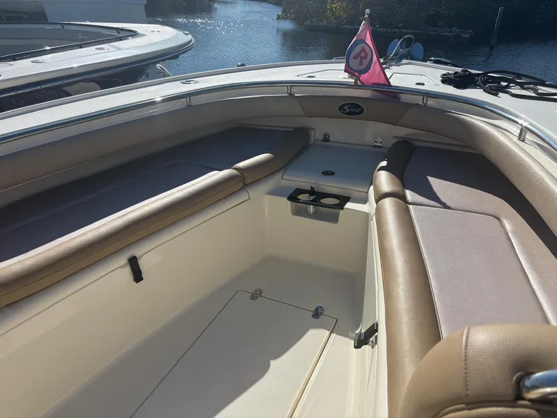 Slide: The Image of Scout 282 XSF 2013 - 7