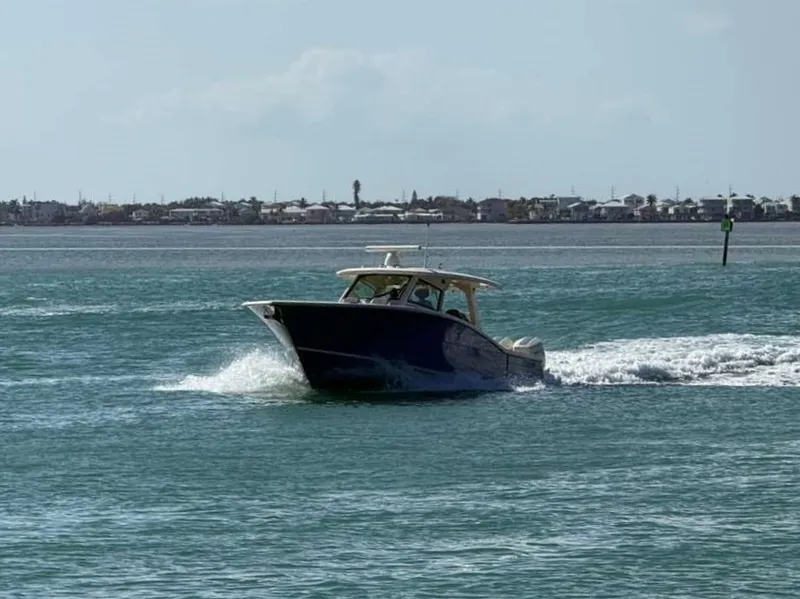 Slide: The Image of Scout 425 LXF 2022 - 14