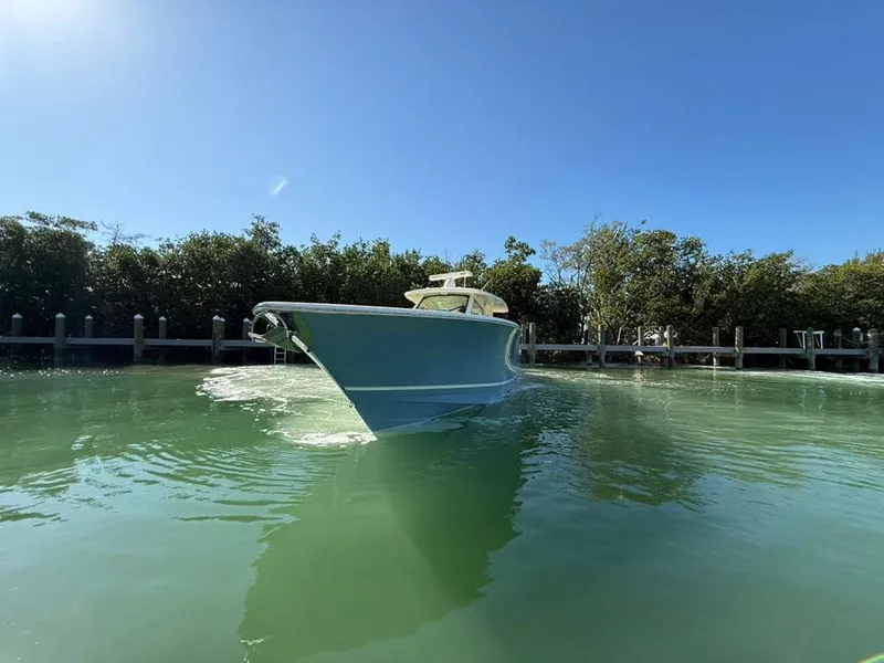 Slide: The Image of Scout 425 LXF 2022 - 3