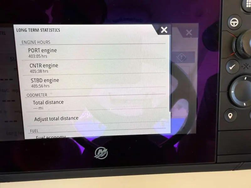 Slide: The Image of Scout 425 LXF 2022 - 34