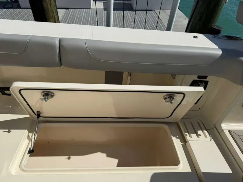 Slide: The Image of Scout 425 LXF 2022 - 51