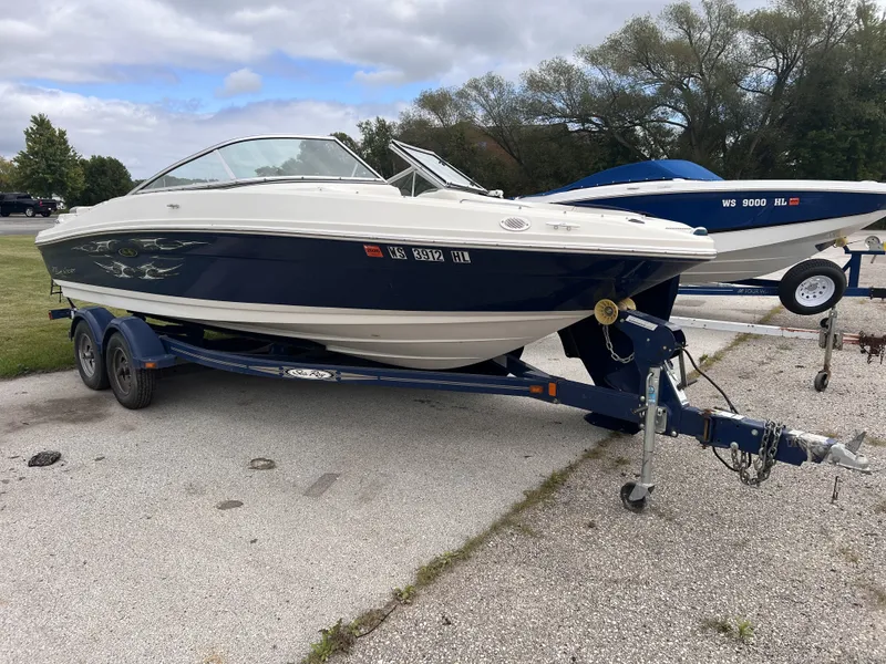 Slide: The Image of Sea Ray 205 Sport 2008 - 0