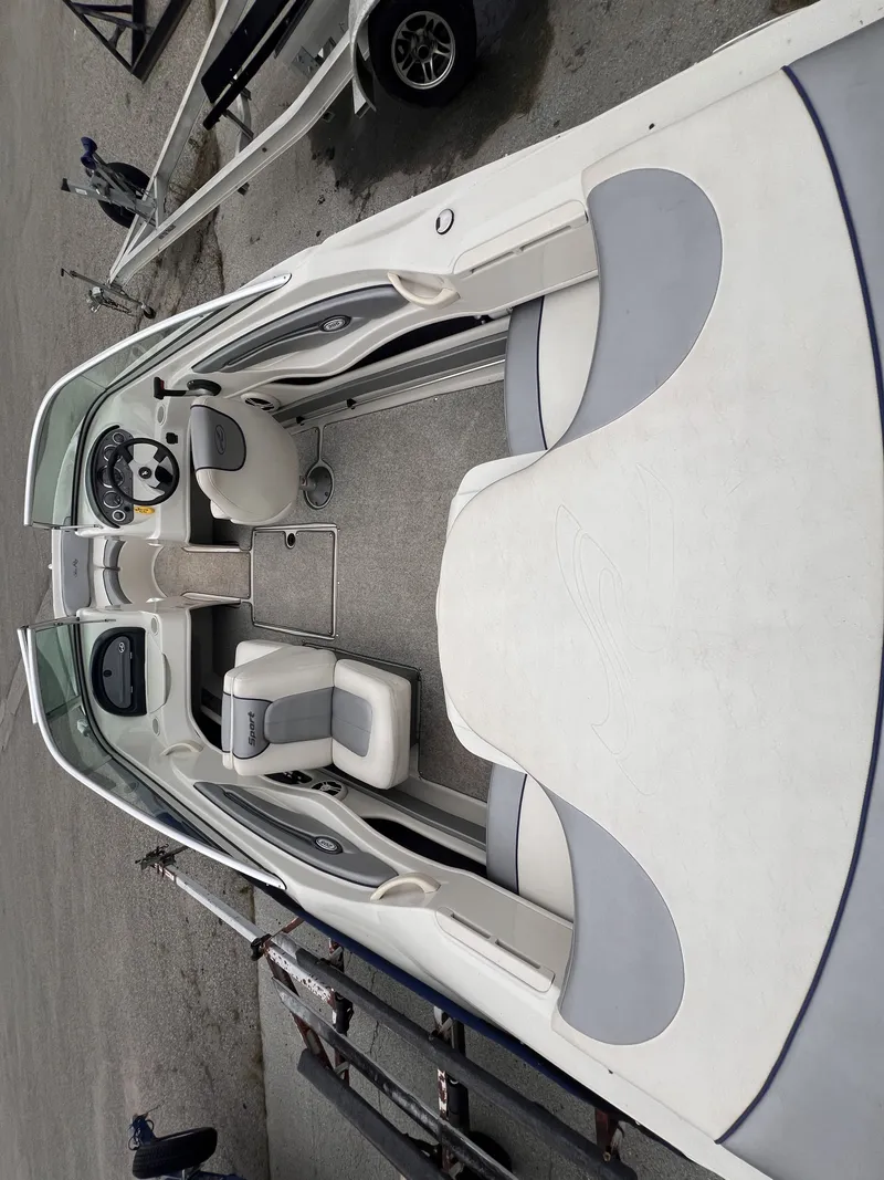 Slide: The Image of Sea Ray 205 Sport 2008 - 15