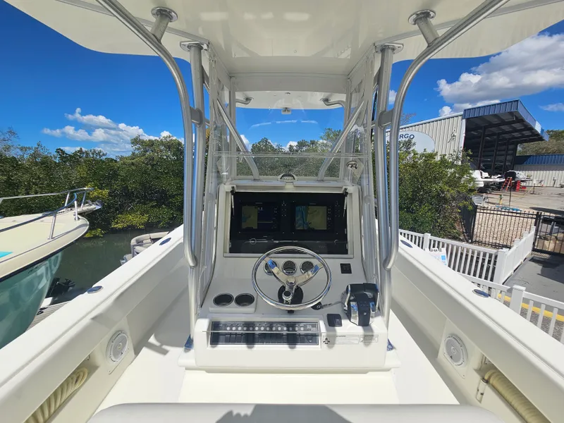 Slide: The Image of SeaVee 320Z 2015 - 22