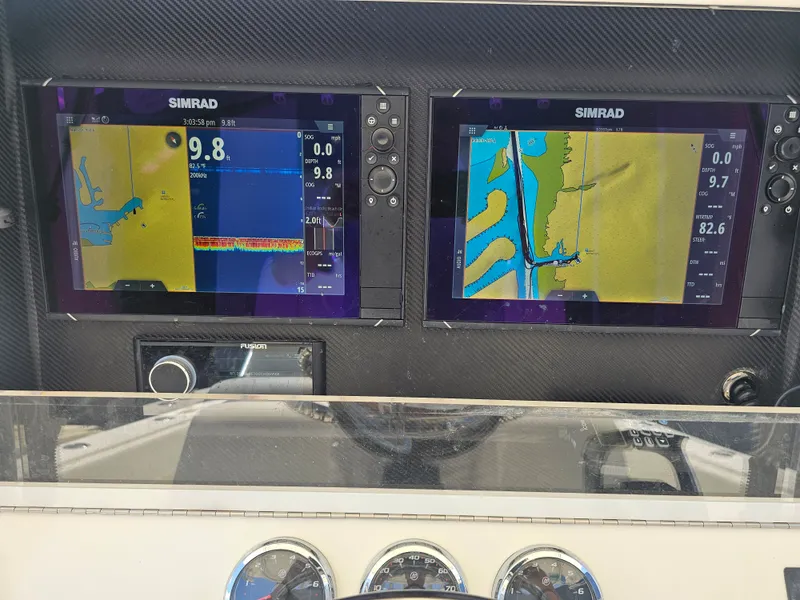 Slide: The Image of SeaVee 320Z 2015 - 28