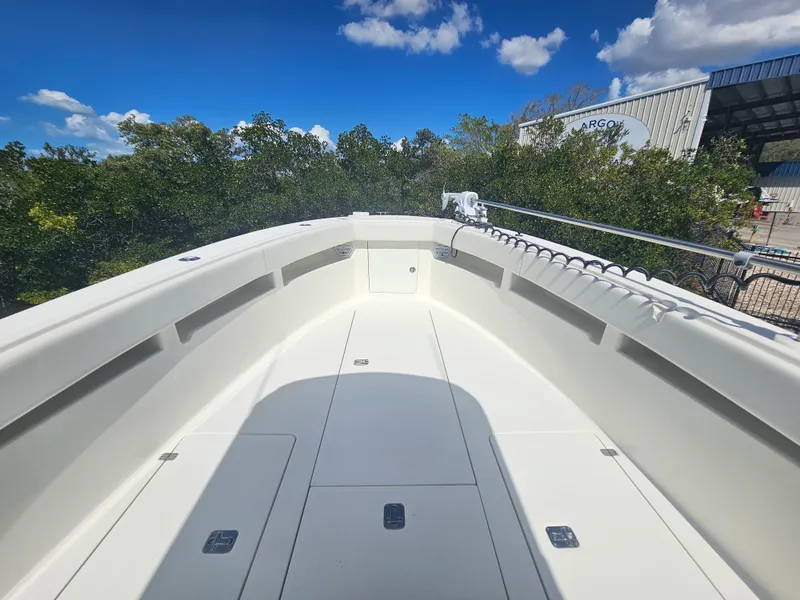 Slide: The Image of SeaVee 320Z 2015 - 37