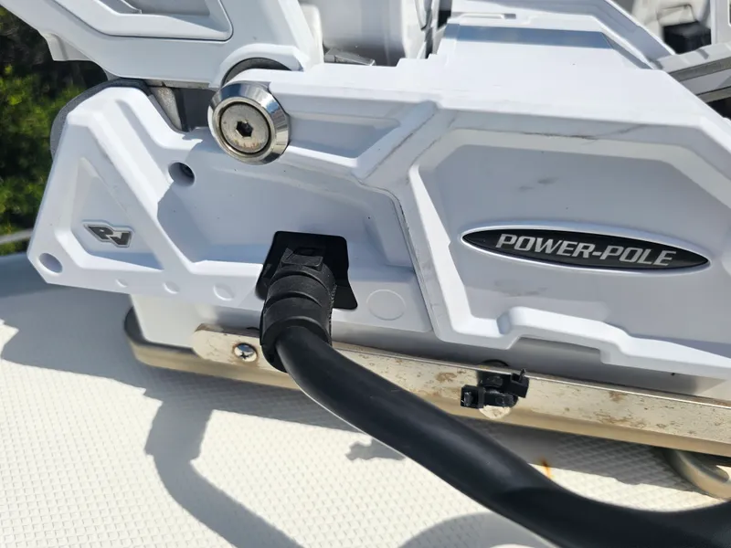 Slide: The Image of SeaVee 320Z 2015 - 41