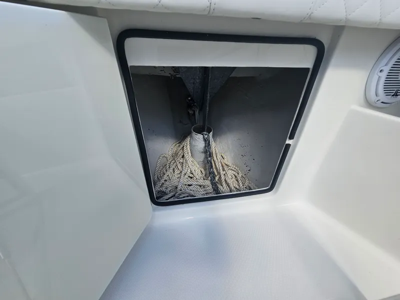 Slide: The Image of SeaVee 320Z 2015 - 55