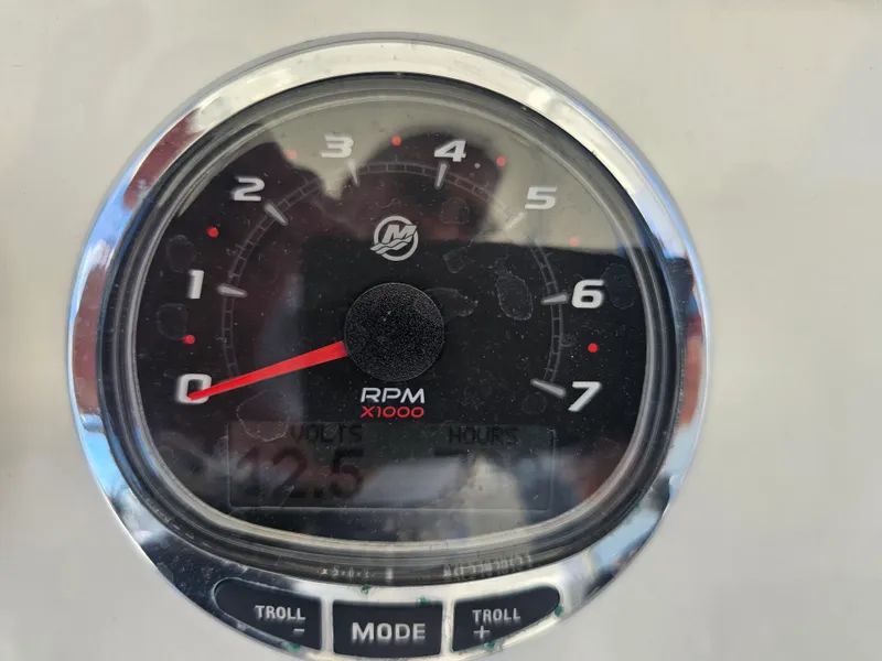 Slide: The Image of SeaVee 320Z 2015 - 65