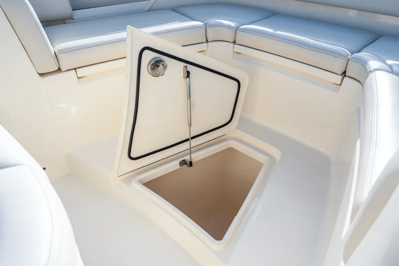 Slide: The Image of Scout 288 LXF 2026 - 60