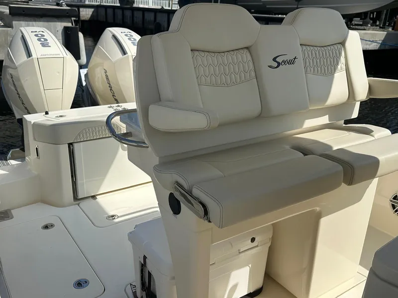 Slide: The Image of Scout 288 LXF 2026 - 31