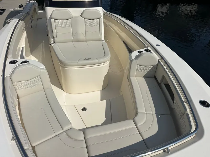 Slide: The Image of Scout 288 LXF 2026 - 18