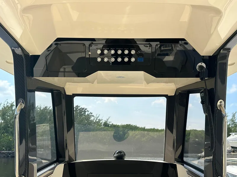Slide: The Image of Scout 288 LXF 2026 - 28