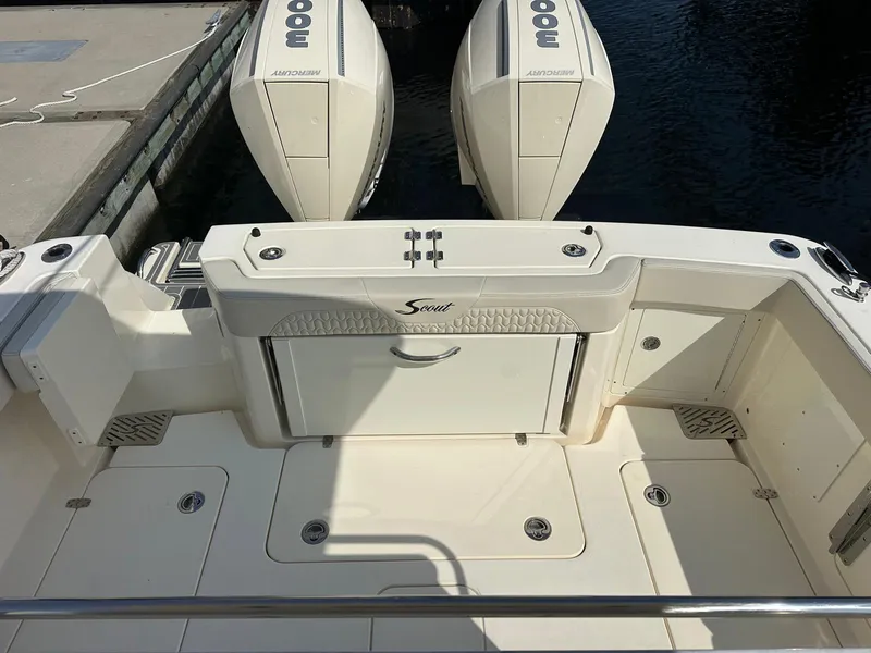 Slide: The Image of Scout 288 LXF 2026 - 37