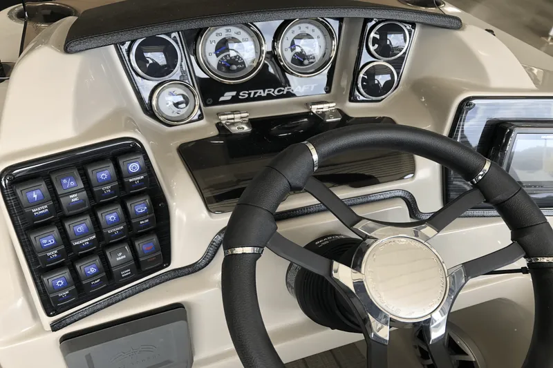 Slide: The Image of Starcraft CX 23 DL TT 2025 - 17