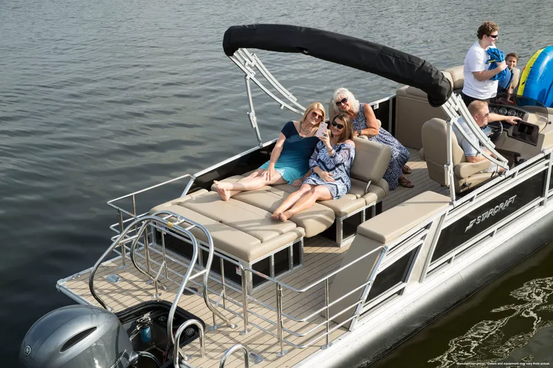 Slide: The Image of Starcraft CX 23 DL TT 2025 - 26