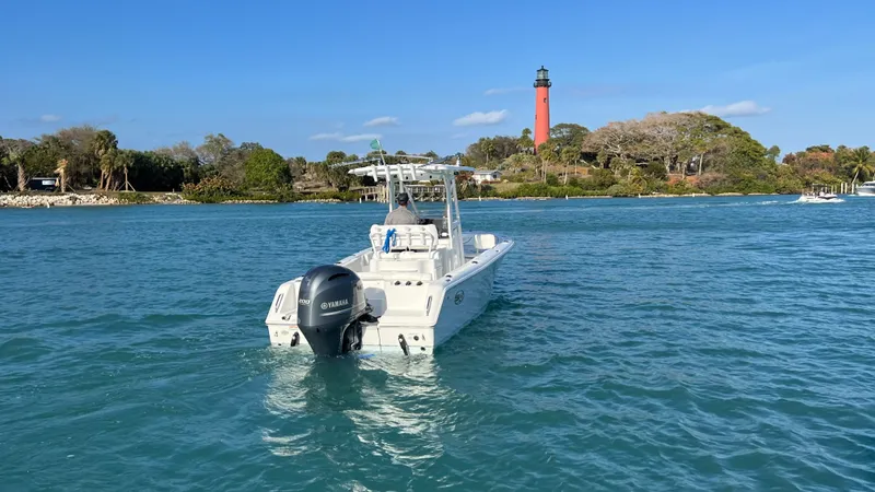 Slide: The Image of Sea Hunt ULTRA 234 2017 - 10