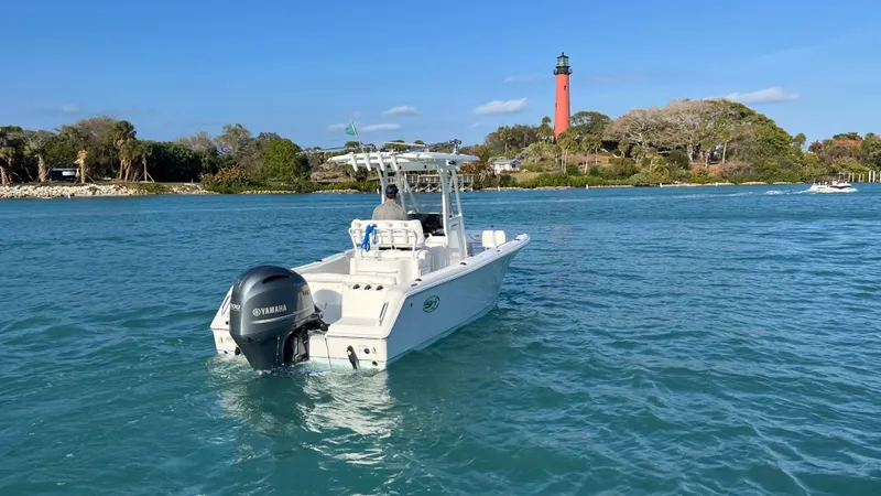 Slide: The Image of Sea Hunt ULTRA 234 2017 - 11