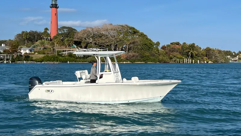 Slide: The Image of Sea Hunt ULTRA 234 2017 - 2