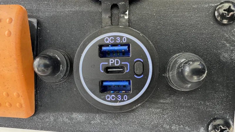 Slide: The Image of Sea Hunt ULTRA 234 2017 - 23