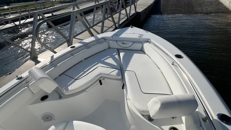 Slide: The Image of Sea Hunt ULTRA 234 2017 - 30