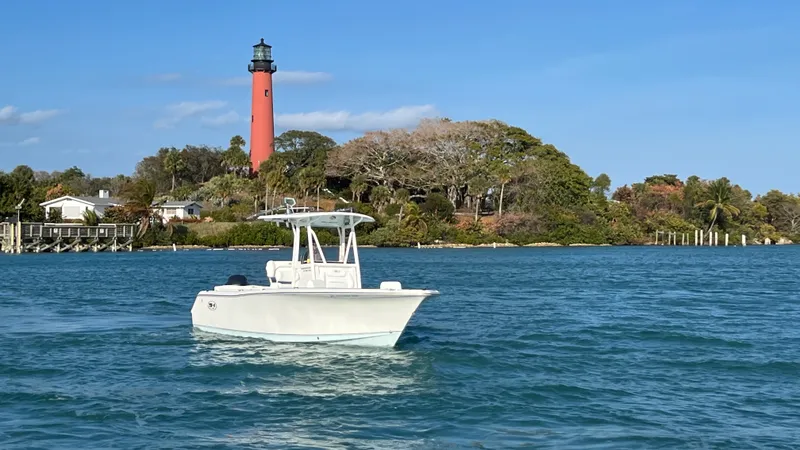 Slide: The Image of Sea Hunt ULTRA 234 2017 - 4