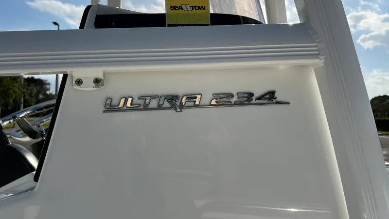 Slide: The Image of Sea Hunt ULTRA 234 2017 - 40