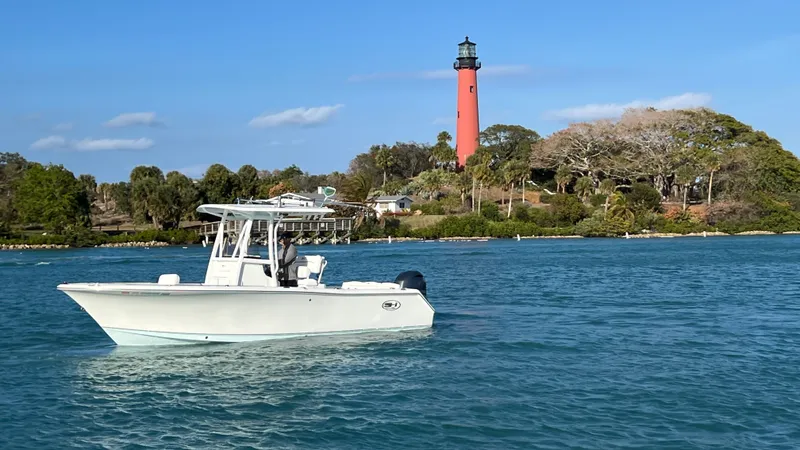 Slide: The Image of Sea Hunt ULTRA 234 2017 - 6