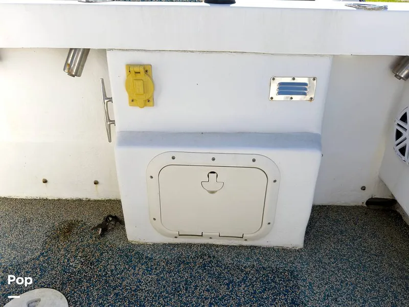 Slide: The Image of Twin Vee 36 Cat Pilot House 2011 - 16840577