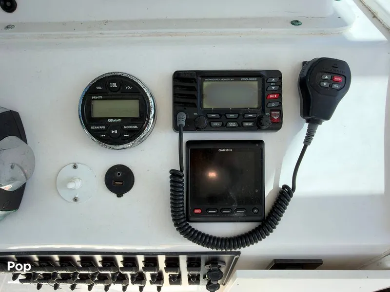 Slide: The Image of Twin Vee 36 Cat Pilot House 2011 - 16840608