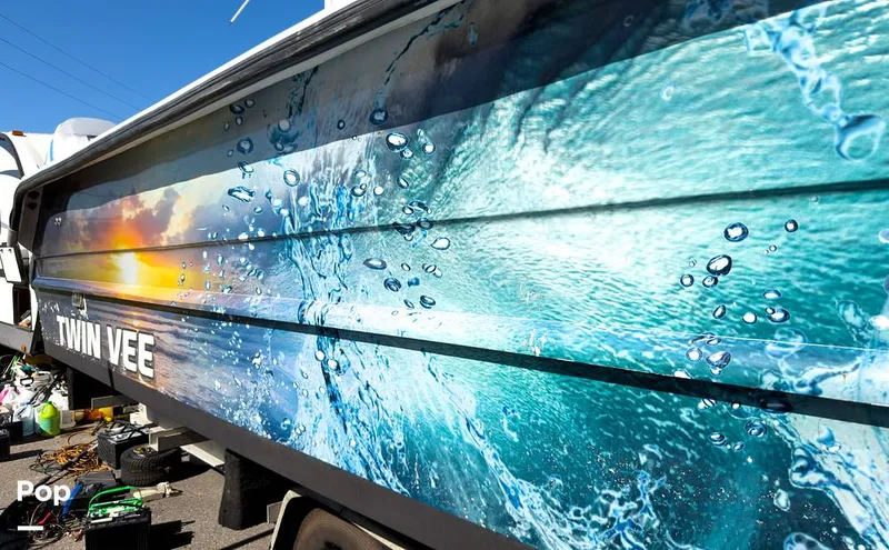 Slide: The Image of Twin Vee 36 Cat Pilot House 2011 - 16840871