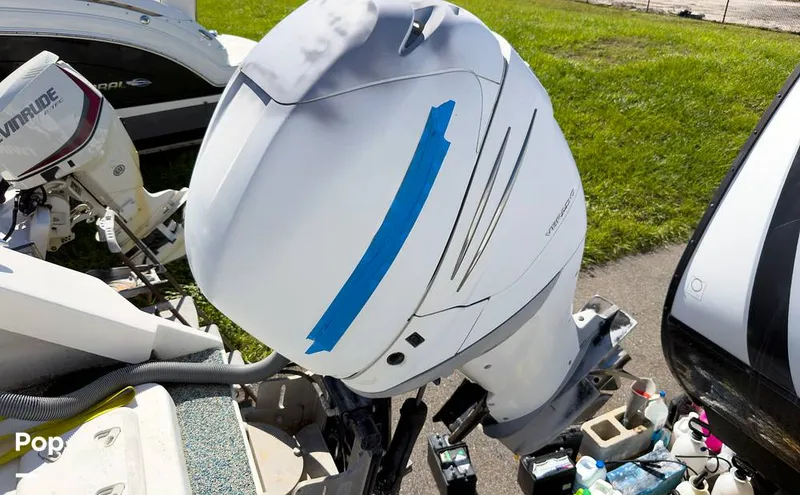 Slide: The Image of Twin Vee 36 Cat Pilot House 2011 - 16840876