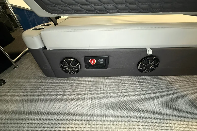Slide: The Image of Harris Sunliner 230 SPORT 2026 - 11