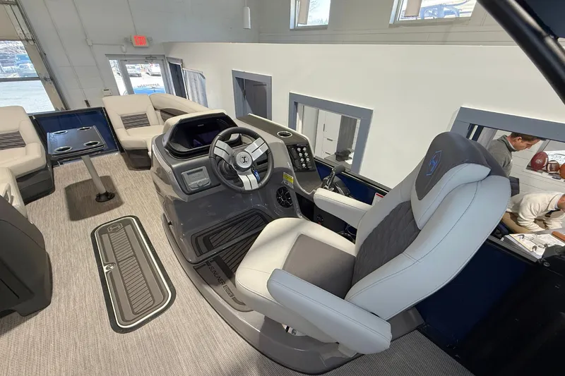 Slide: The Image of Harris Sunliner 230 SPORT 2026 - 12